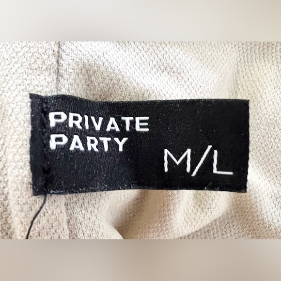 Private Party Champagne Campaign One Piece - Picture 5 of 6